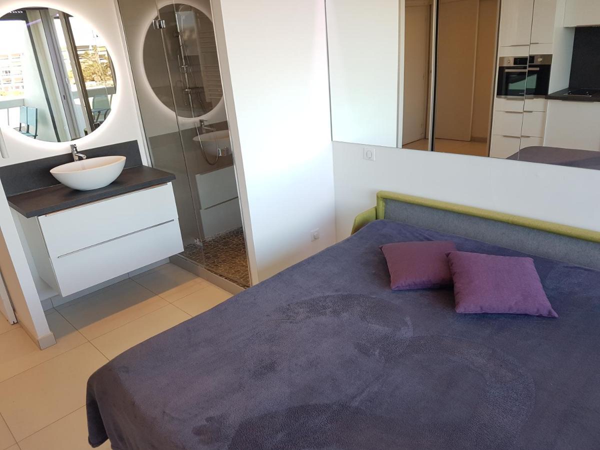Studio Village Naturiste O Plaisir แอกด์ ภายนอก รูปภาพ